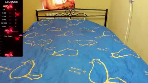 Snapshot of eva_zero chatting on 6, 10, 2025 Eva online show from 6, 10, 2025