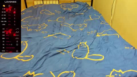 Snapshot of eva_zero chatting on 12, 10, 2025 Eva online show from 12, 10, 2025