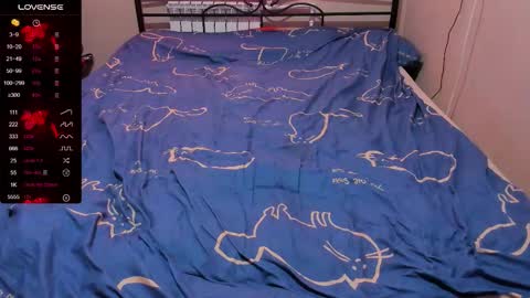 Snapshot of eva_zero chatting on 4, 11, 2025 Eva online show from 4, 11, 2025