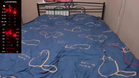 Snapshot of eva_zero chatting on 16, 11, 2025 Eva online show from 16, 11, 2025