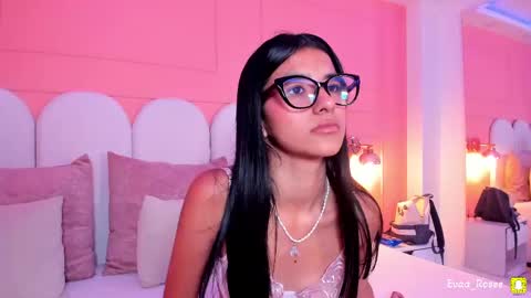 Snapshot of evaa_rose_ chatting on 3, 3, 2025 Eva online show from 3, 3, 2025