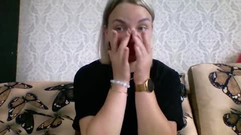 Snapshot of evadelicious_ chatting on 9, 7, 2026 evadelicious_ online show from 9, 7, 2026