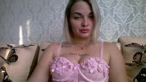 Snapshot of evadelicious_ chatting on 13, 7, 2026 evadelicious_ online show from 13, 7, 2026