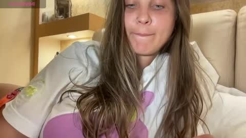 Snapshot of evahazardd chatting on 17, 5, 2026 EvaHazard online show from 17, 5, 2026