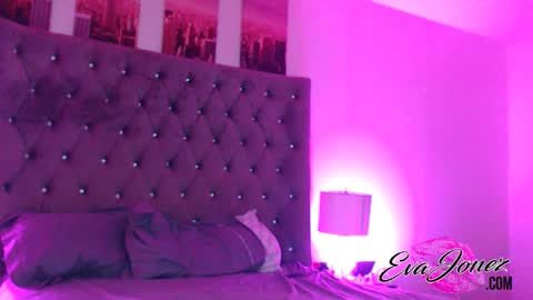 Eva online show from 9, 1, 2025