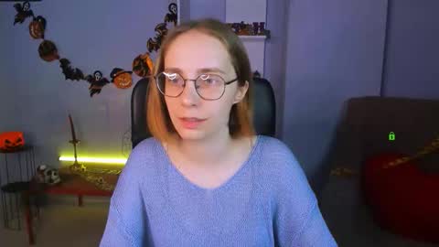 evalora online show from 26, 10, 2025