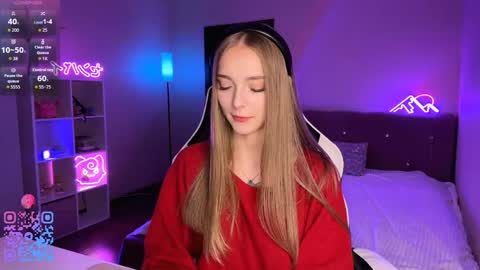 Snapshot of evamourr chatting on 22, 5, 2026 Eva online show from 22, 5, 2026