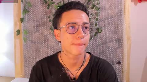 Evan Smitt online show from 8, 3, 2025