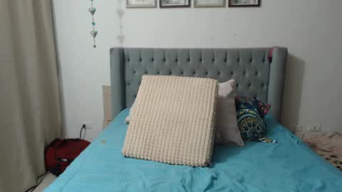 Snapshot of evangeline_kerry chatting on 7, 2, 2025 EvangelinehotsexynaturalsexydancesexyeyessexyfeetI love getting your wild side online show from 7, 2, 2025