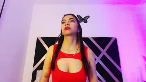 evangelinebonet online show from 9, 10, 2025