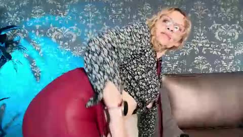 Snapshot of evangelinelove_ chatting on 13, 6, 2026 Call me Evangeline online show from 13, 6, 2026
