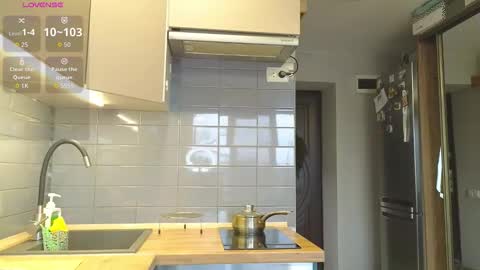 EvangelinFox online show from 2, 2, 2026