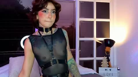 Evangelyne online show from 3, 1, 2025