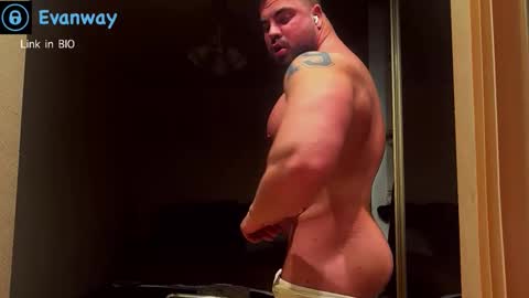 EvanHOTi online show from 8, 3, 2026