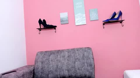 evapalmer_1 online show from 27, 10, 2025