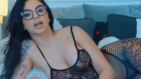 evareyss online show from 9, 2, 2025