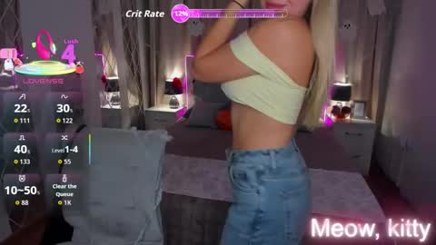 Snapshot of evarider chatting on 1, 11, 2025 EvaRider online show from 1, 11, 2025