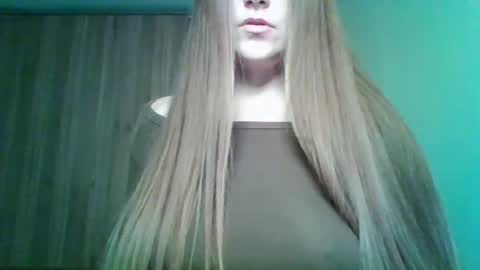 evasapples2026 online show from 25, 3, 2026