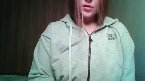 evasapples2026 online show from 17, 5, 2026