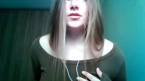 evasapples2026 online show from 20, 5, 2026