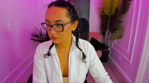 evasarazardje online show from 15, 9, 2025