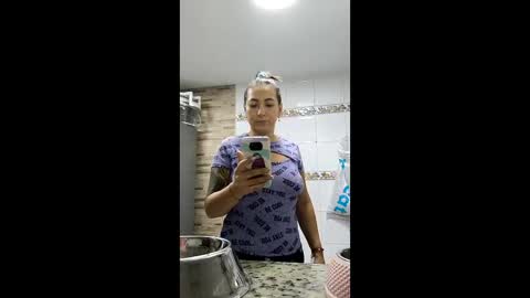 Snapshot of evasilva chatting on 2, 5, 2026 Eva online show from 2, 5, 2026
