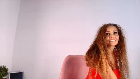  EVA LUNA online show from 8, 2, 2025