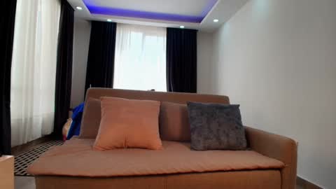  EVA LUNA online show from 20, 11, 2025