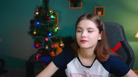 Snapshot of evathopson chatting on 4, 12, 2024 Eva next stream - - 1600 UTC2000 online show from 4, 12, 2024