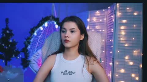 Snapshot of evathopson chatting on 14, 12, 2024 Eva next stream - - 1600 UTC2000 online show from 14, 12, 2024