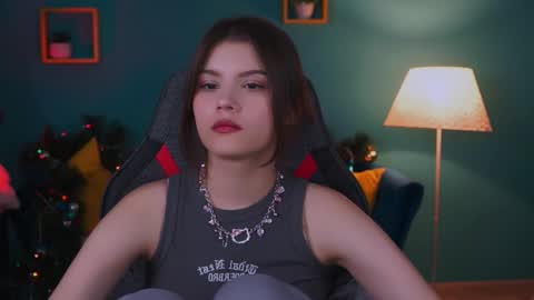 Snapshot of evathopson chatting on 14, 1, 2025 Eva next stream - - 1600 UTC2000 online show from 14, 1, 2025