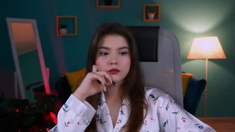 Snapshot of evathopson chatting on 28, 1, 2025 Eva next stream - - 1600 UTC2000 online show from 28, 1, 2025