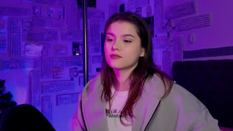 Snapshot of evathopson chatting on 31, 1, 2025 Eva next stream - - 1600 UTC2000 online show from 31, 1, 2025