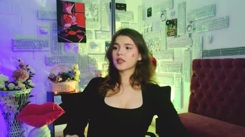 Snapshot of evathopson chatting on 14, 2, 2025 Eva next stream - - 1600 UTC2000 online show from 14, 2, 2025