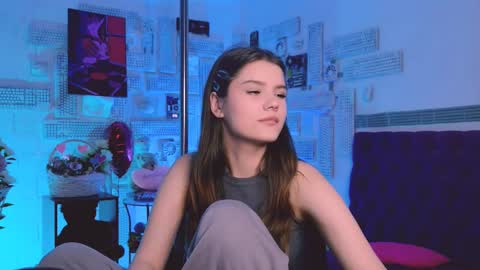 Snapshot of evathopson chatting on 28, 2, 2025 Eva next stream - - 1600 UTC2000 online show from 28, 2, 2025