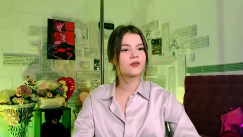 Snapshot of evathopson chatting on 8, 3, 2025 Eva next stream - - 1600 UTC2000 online show from 8, 3, 2025