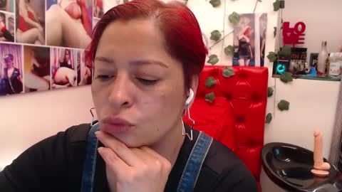 Eva Twiss online show from 10, 3, 2025