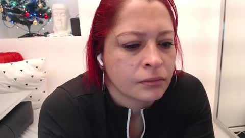 Eva Twiss online show from 19, 12, 2025