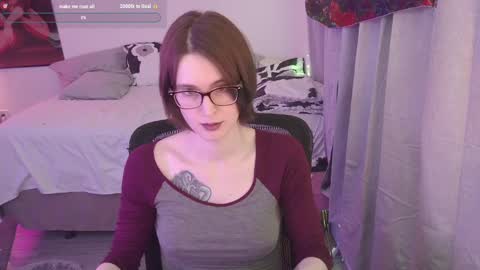 Vivi online show from 8, 3, 2025