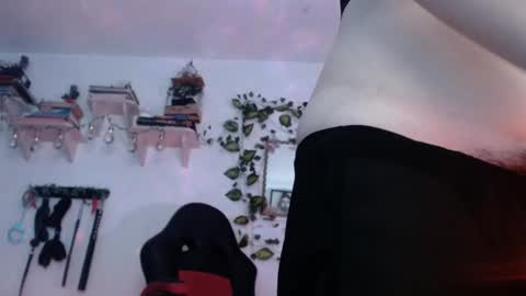 Eve Blue  friends. IG eve blue77 TW EveBlue 1 OF eveblue7 online show from 11, 3, 2025