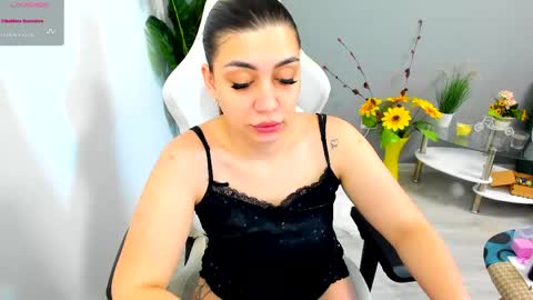eveeevian online show from 29, 5, 2026