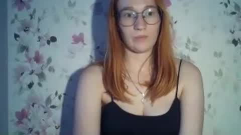 Snapshot of eveliina_shy chatting on 13, 6, 2026 Evelina online show from 13, 6, 2026