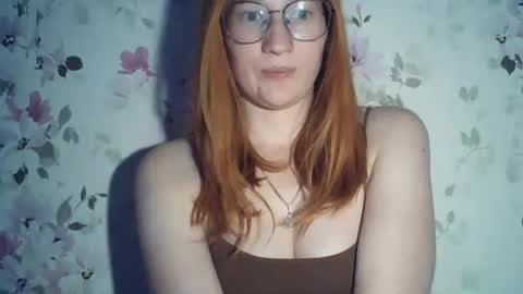 Snapshot of eveliina_shy chatting on 16, 6, 2026 Evelina online show from 16, 6, 2026