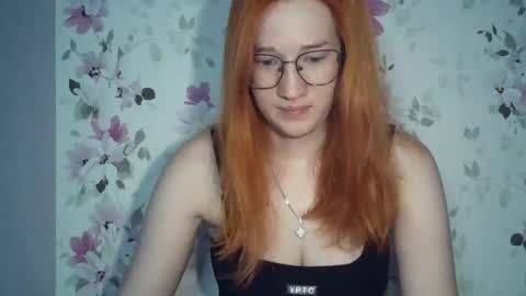 Snapshot of eveliina_shy chatting on 3, 7, 2026 Evelina online show from 3, 7, 2026