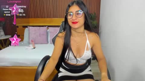 BELLA online show from 3, 3, 2025