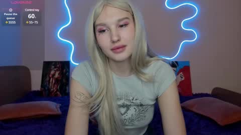 Snapshot of evelinalu chatting on 12, 3, 2025 Evelina online show from 12, 3, 2025