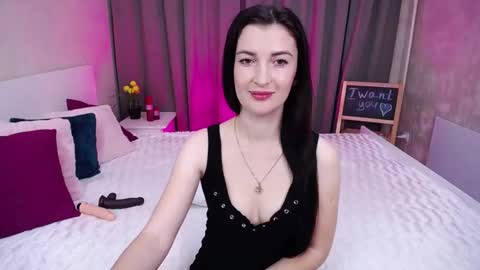 Evelin online show from 17, 10, 2025
