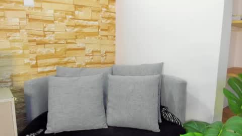 evelyn__rose1 online show from 6, 8, 2026