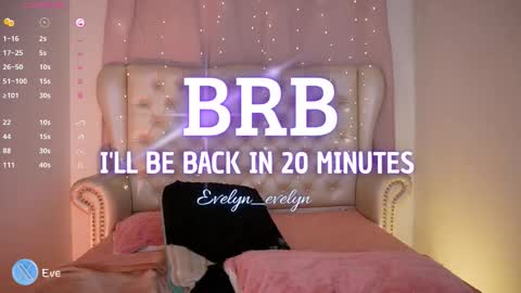 Snapshot of evelyn_evelyn chatting on 14, 12, 2025 evelyn evelyn online show from 14, 12, 2025