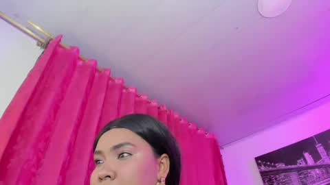 Snapshot of evelyn_sandoval chatting on 17, 5, 2026 Evelyn Sandoval online show from 17, 5, 2026